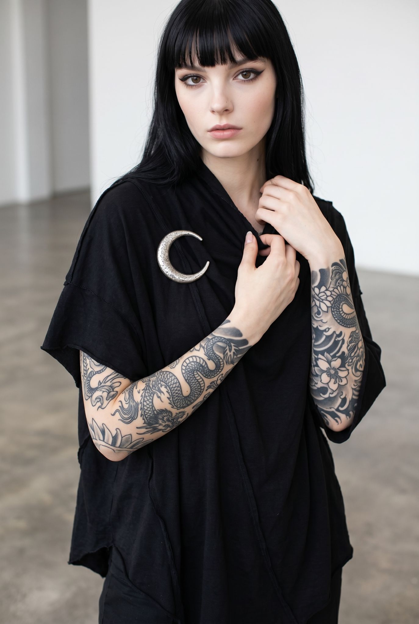 LUNA Moon Brooch - Image 2